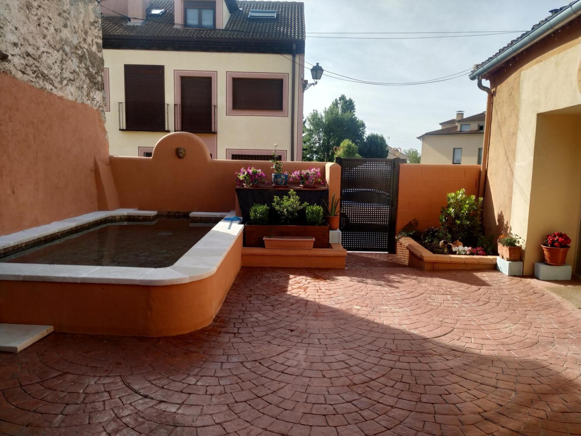 Casa Rural El Horno De La Aldegueela Torrecaballeros Esterno foto
