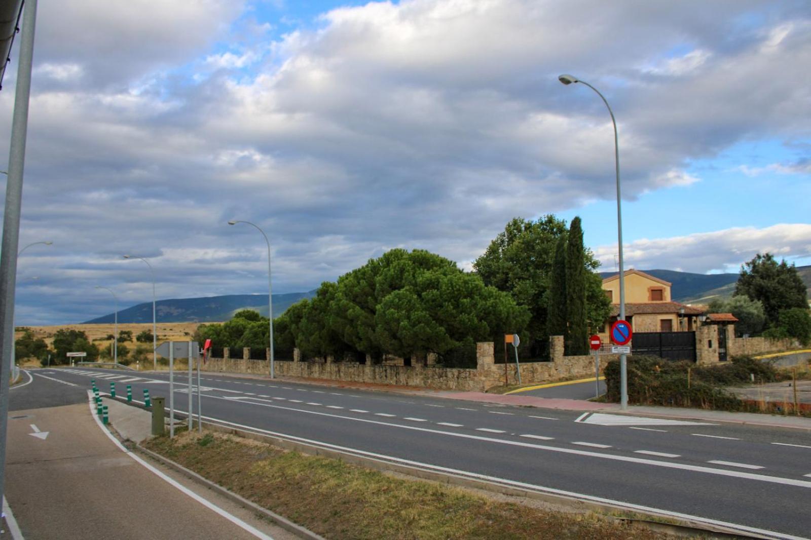 Casa Rural El Horno De La Aldegueela Torrecaballeros Esterno foto